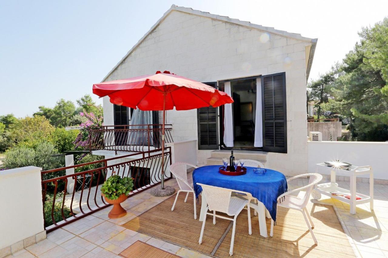 Apartments Dvornik Mirce 외부 사진